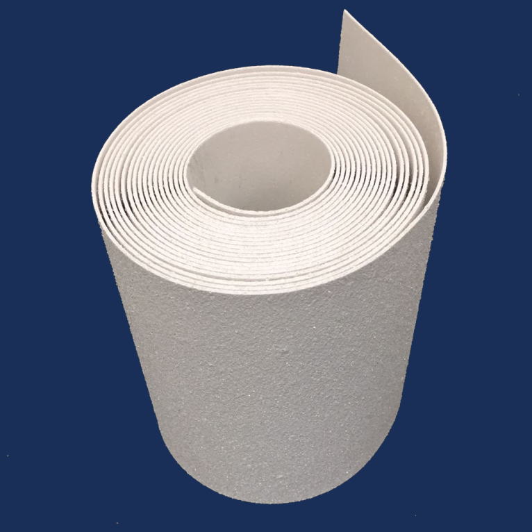 駐車ライン（白）：加熱溶着シート（バーナー溶融）