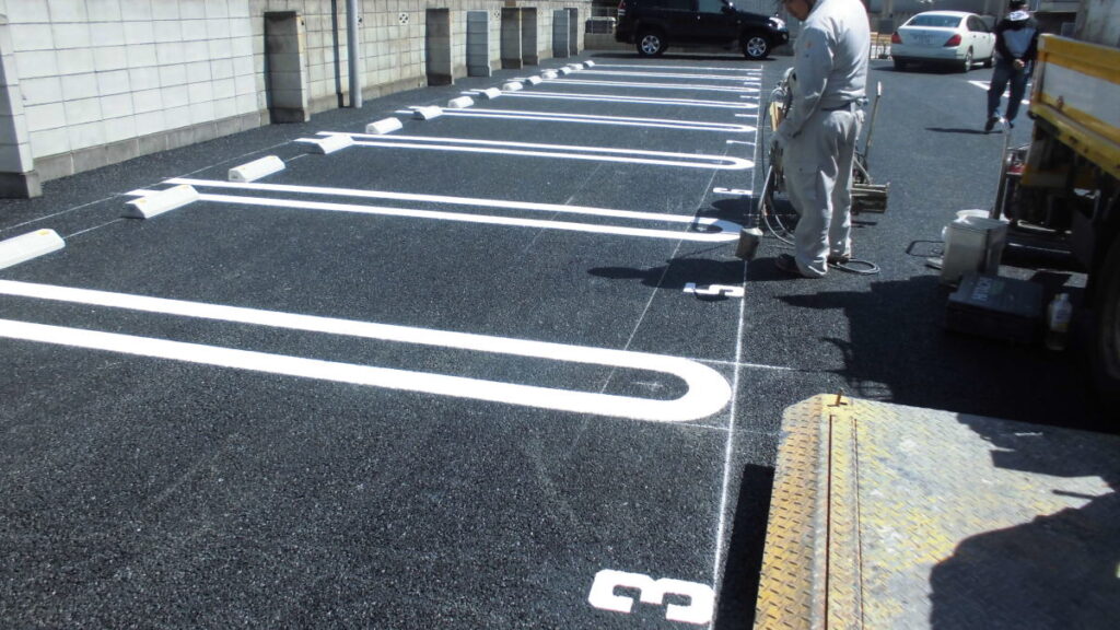 駐車番号を炙って焼き付ける工事の単価